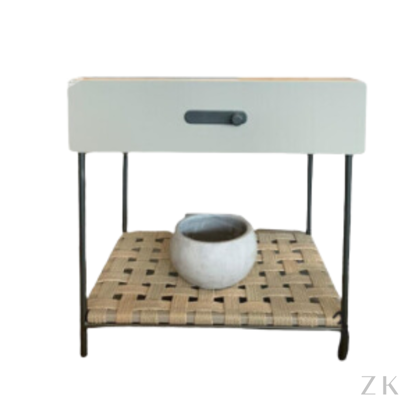 MESA DE CABECEIRA COM COURO TRANÇADO 