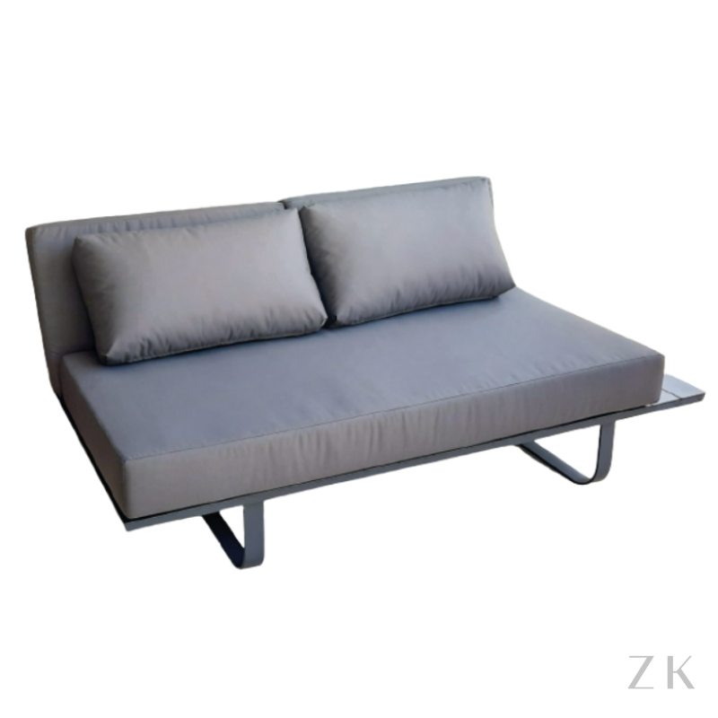SOFÁ | CHAISE 