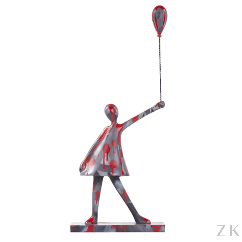 ESCULTURA MENINA COM BALÃO 