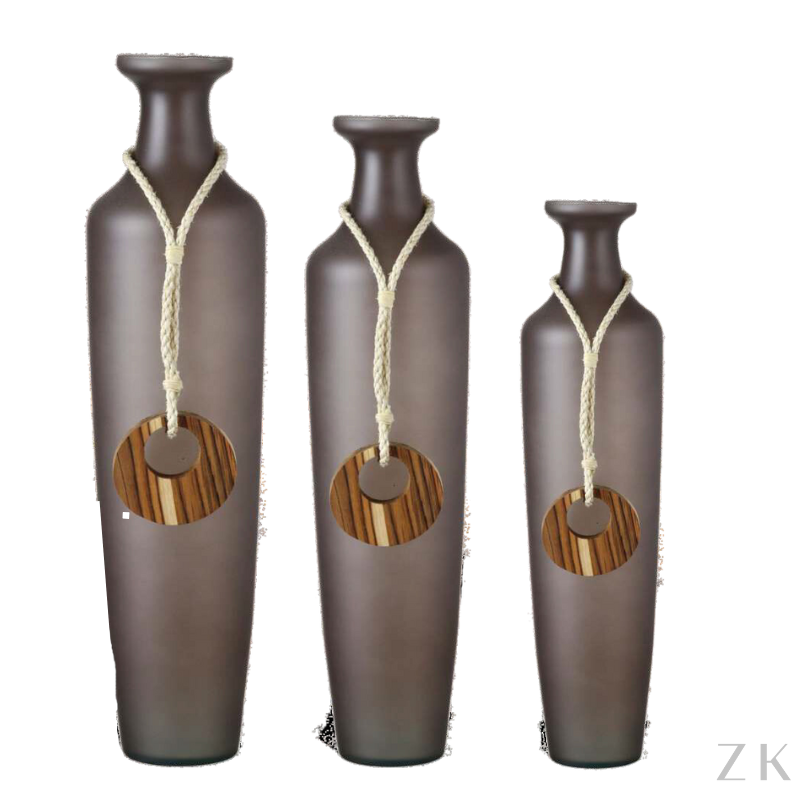 GARRAFA DECORATIVA COM COLAR EM MADEIRA 