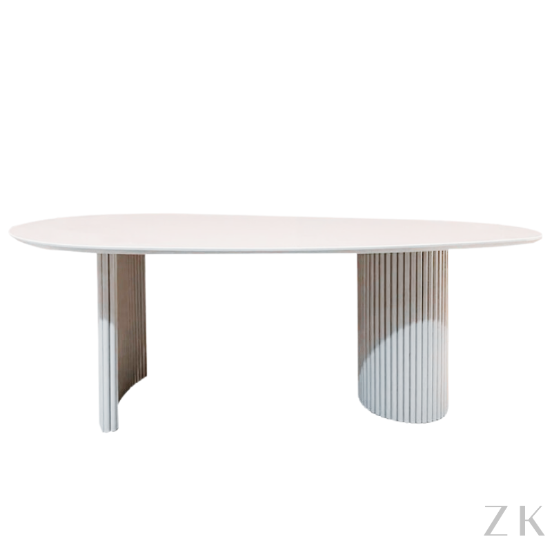 MESA DE JANTAR ORGÂNICA 