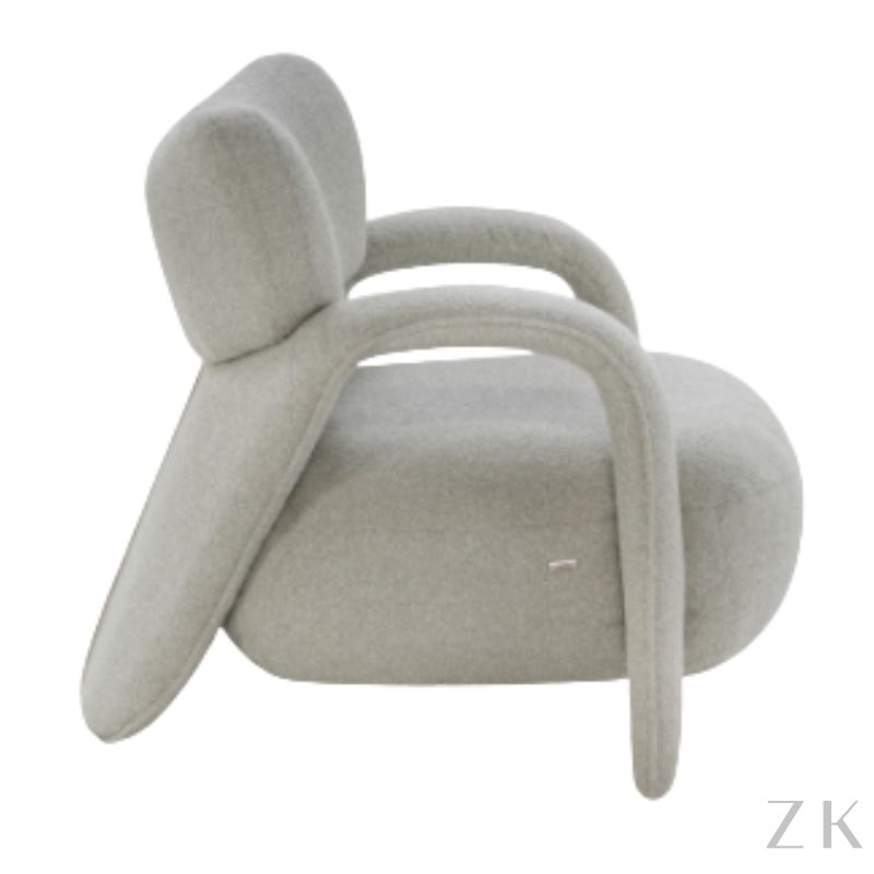 POLTRONA ESTOFADA  | DESIGNER IBANEZ RAZZERA 