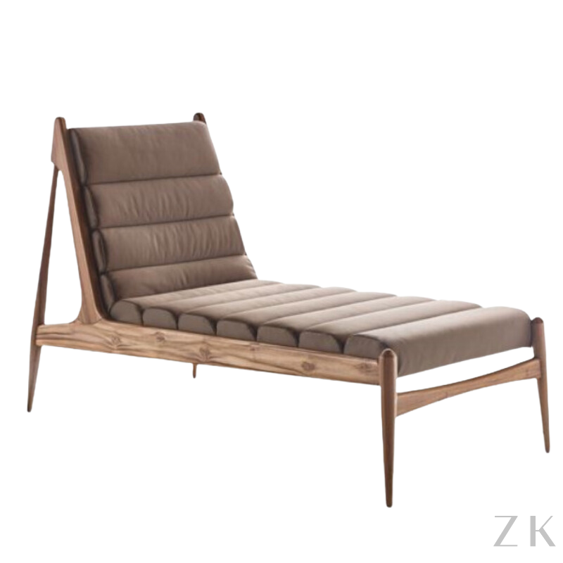 CHAISE