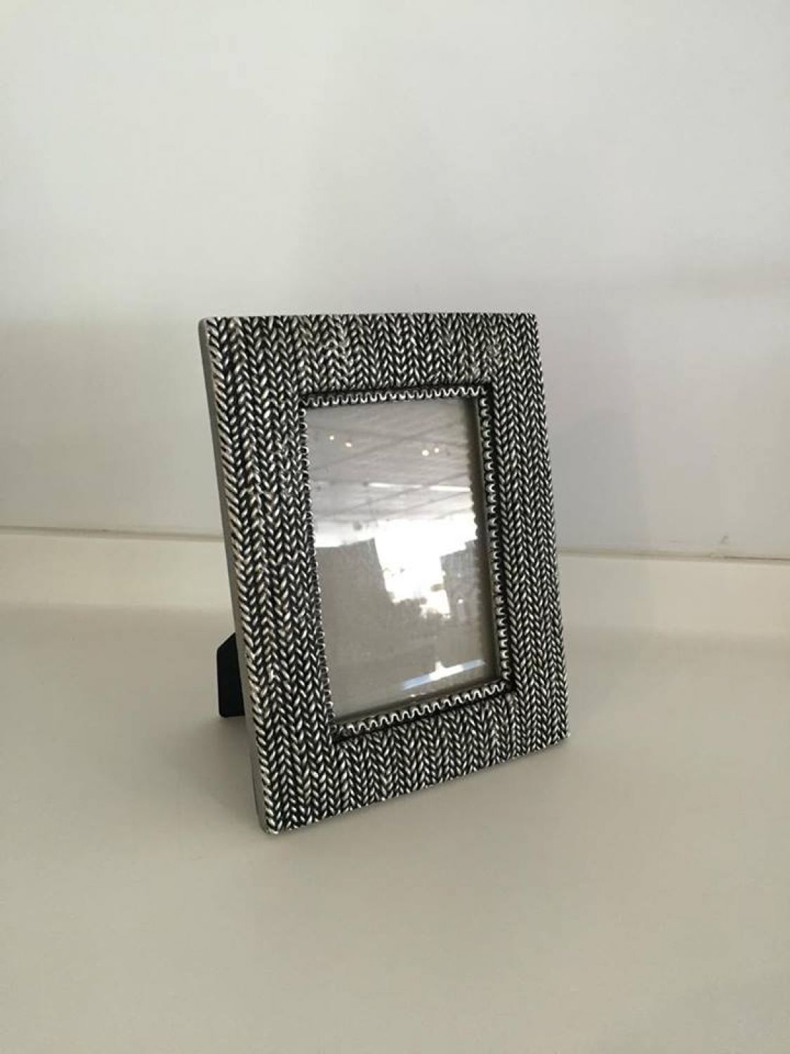 PORTA RETRATO TRANÇA EM METAL
