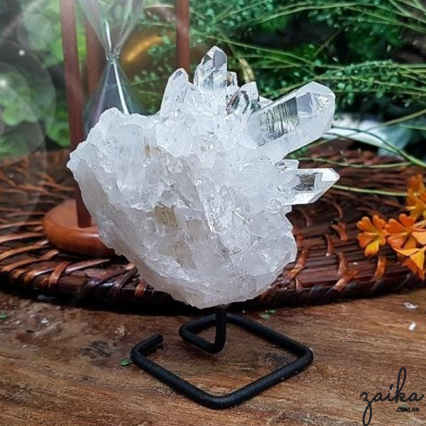 DRUSA DE CRISTAL NA BASE 