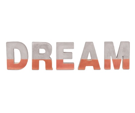 DREAM ESCRITA EM CIMENTO E COBRE
